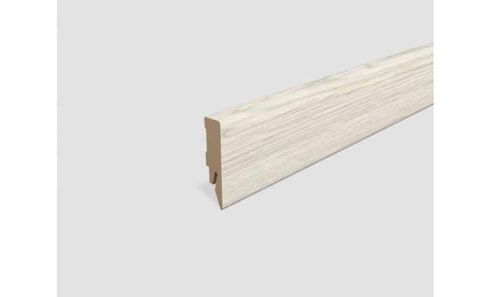 Soklová lišta Egger